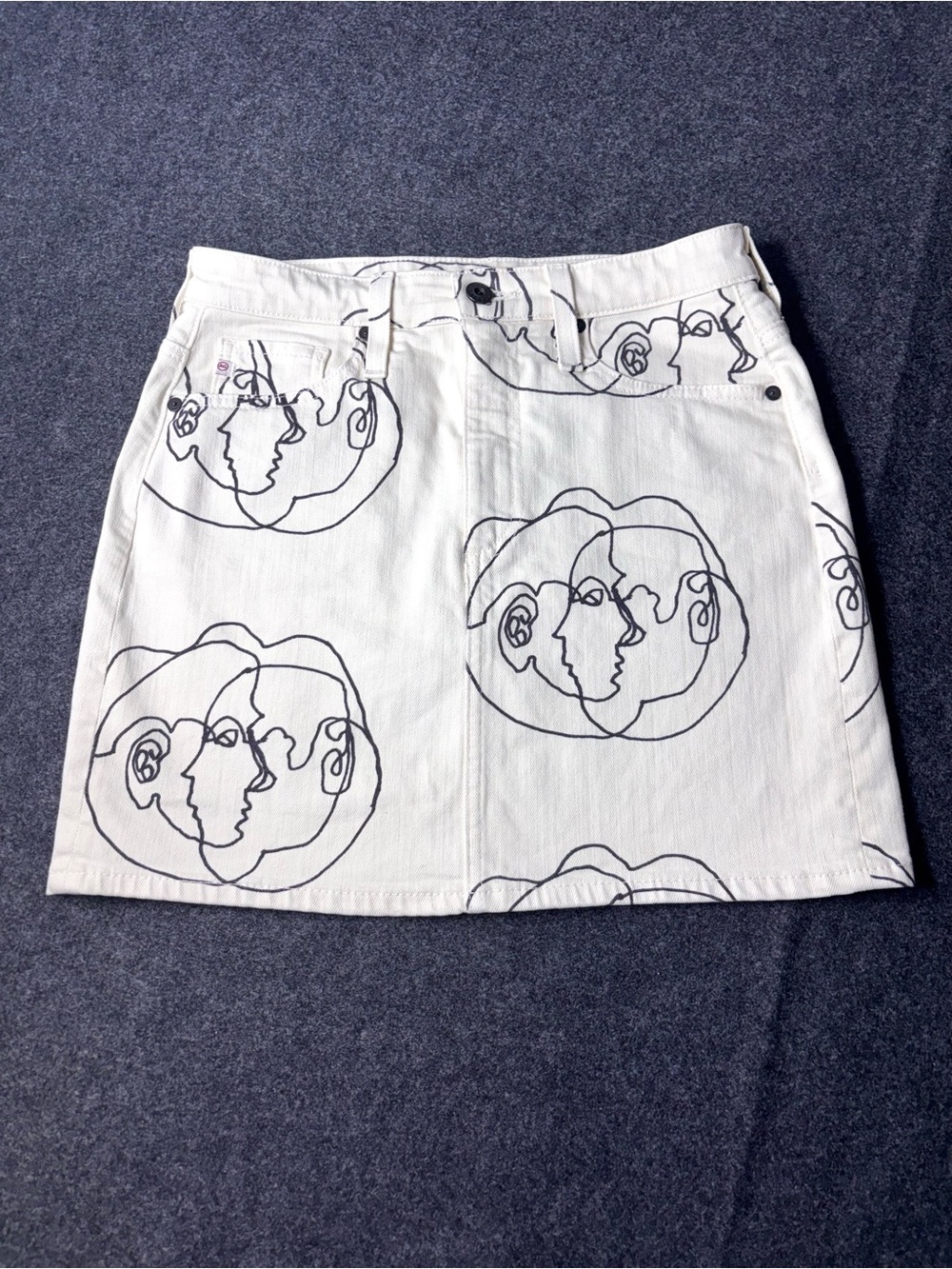 AG Jeans x Blanda The Vera Mini Skirt Continuous Line-art Face Print Women’s 26
